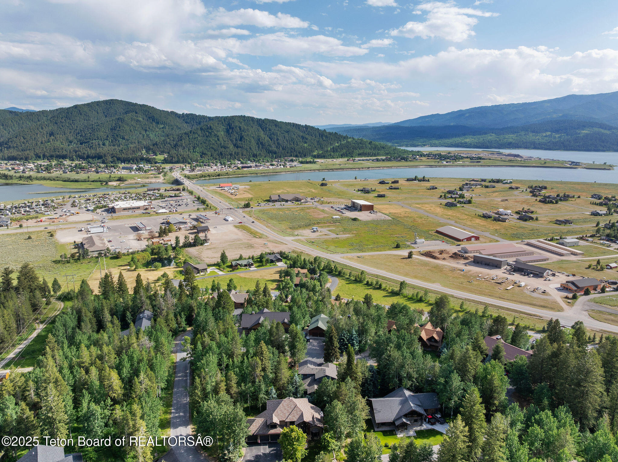 445 Aspen Ridge Trail Alpine, WY 83128 - Photo 45 of 48 DJI_20250627074330_0019_D