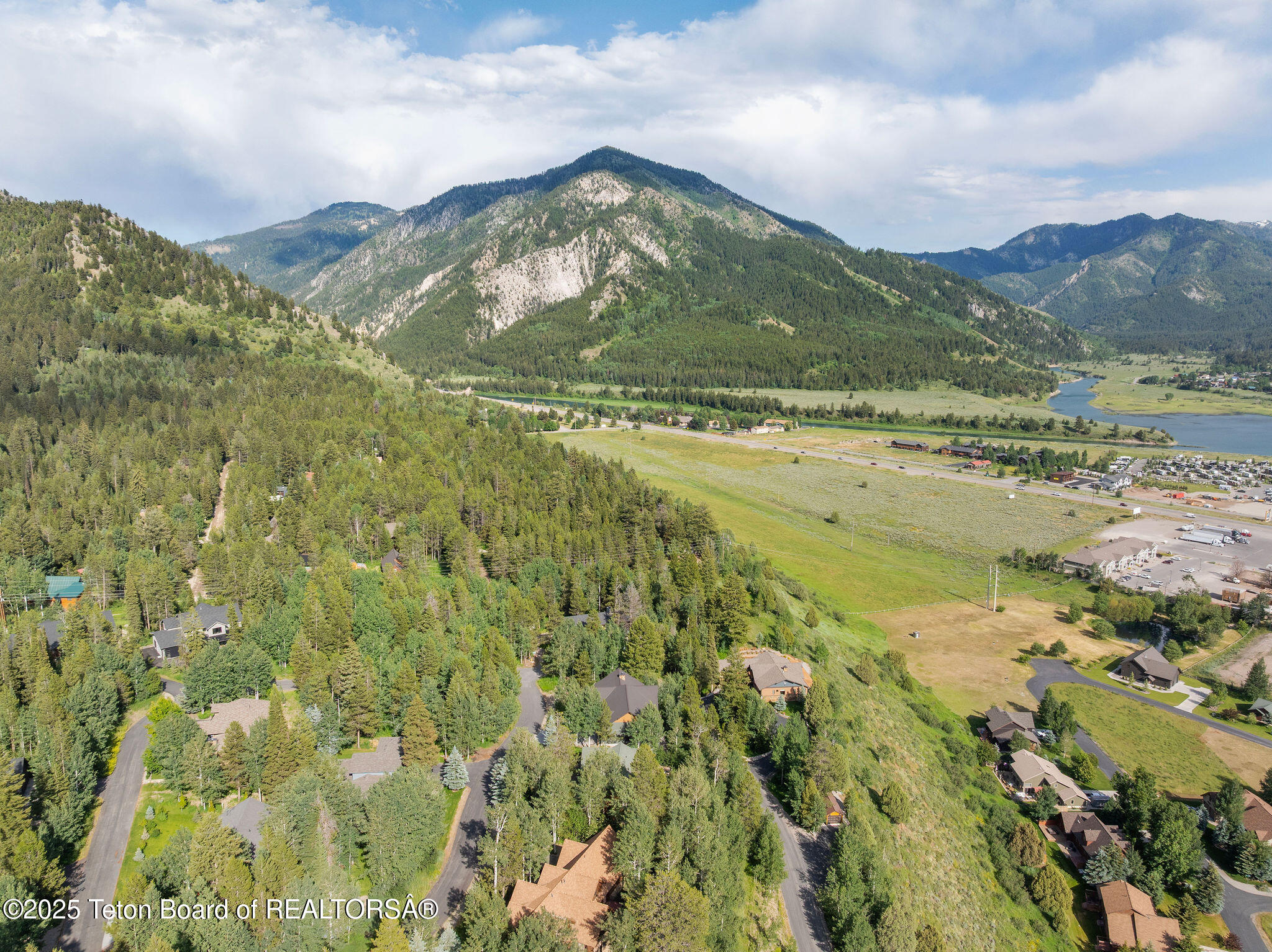 445 Aspen Ridge Trail Alpine, WY 83128 - Photo 47 of 48 DJI_20250627074414_0025_D