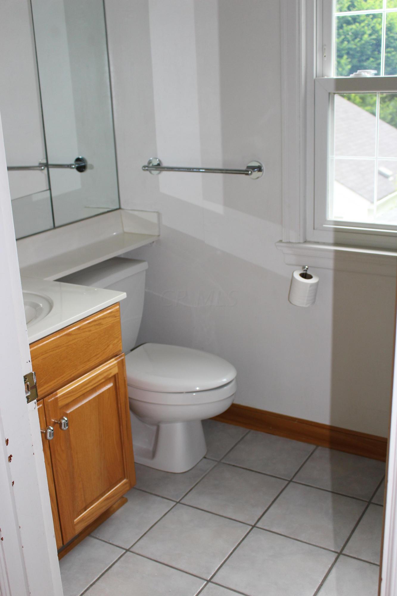 1768 Waltham Road Upper Arlington, OH 43221 - Photo 22 of 42
