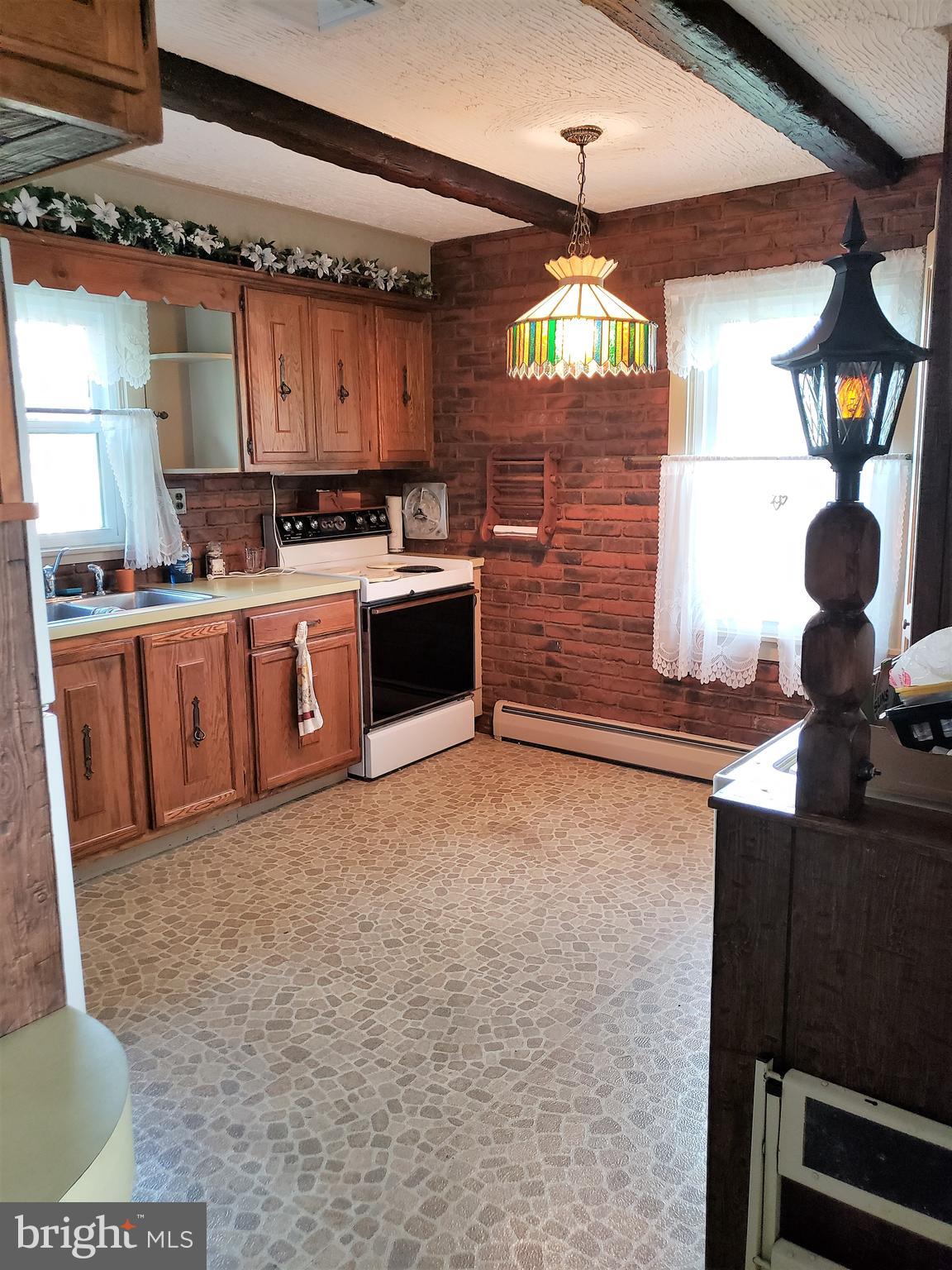 61 Peach Road Liverpool, PA 17045 - Photo 2 of 11 Gallery Image 2