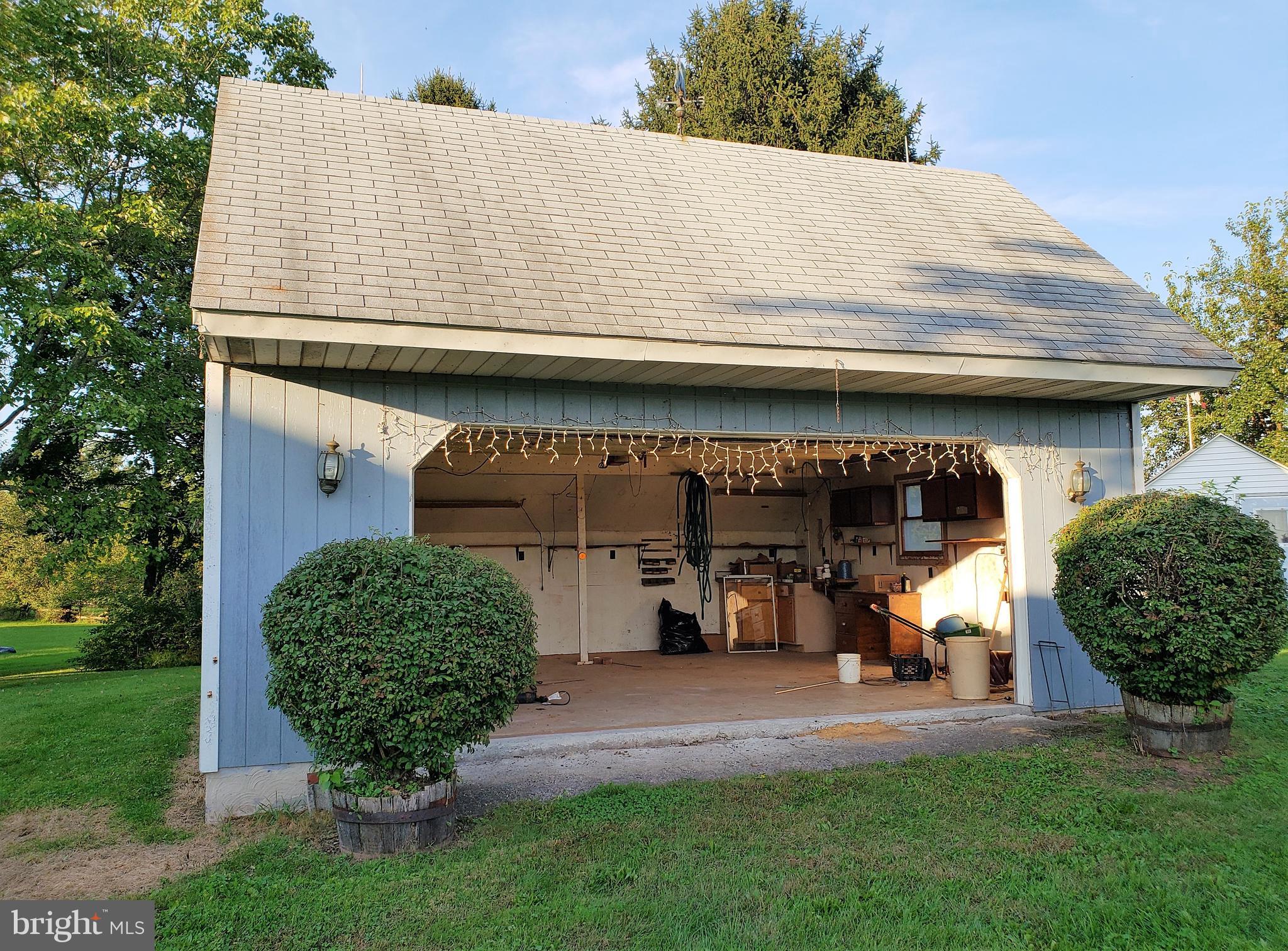 61 Peach Road Liverpool, PA 17045 - Photo 9 of 11 Gallery Image 9