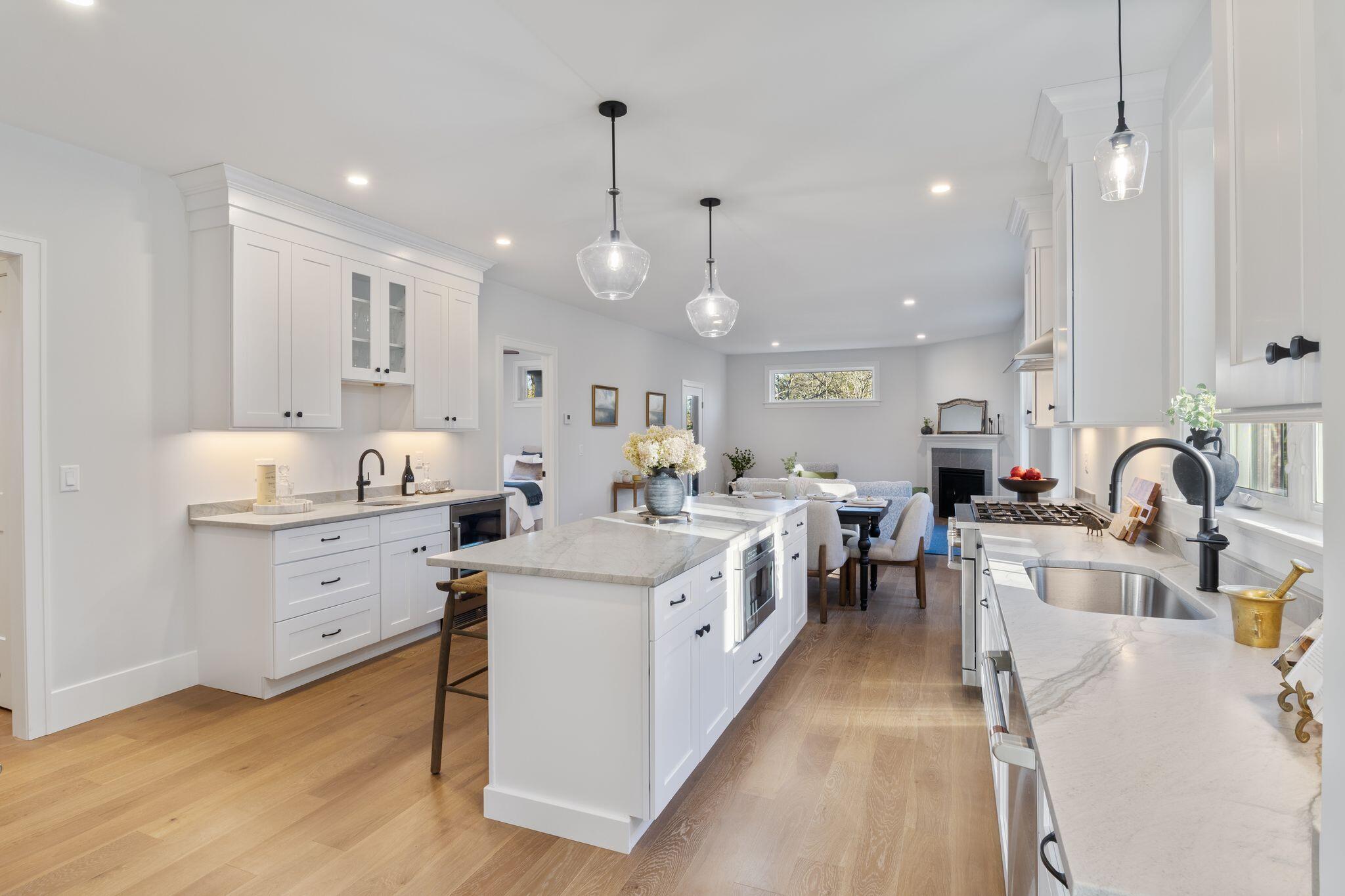 37 Pine Mountain Road York, ME 03902 - Photo 8 of 64 37 Pine Mountain Rd, Cape Neddick