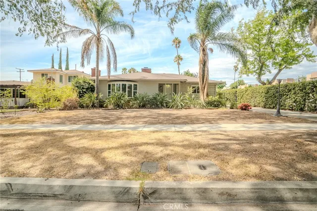 $949,999 | 855 North Palm Avenue, Upland, CA 91786