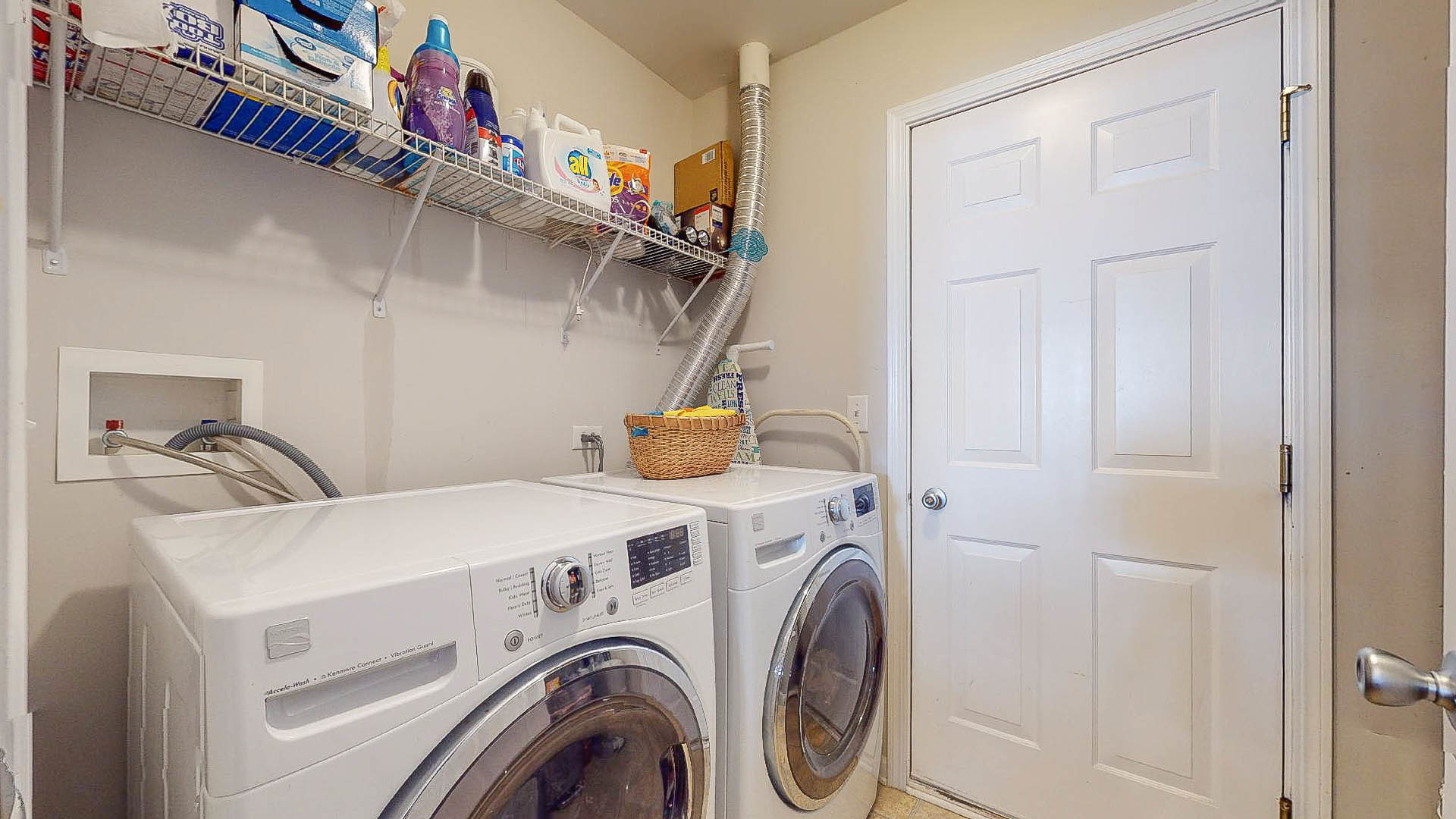 1916 West Cobblestone Road Romeoville, IL 60446 - Photo 20 of 21 a utility room with dryer and washer