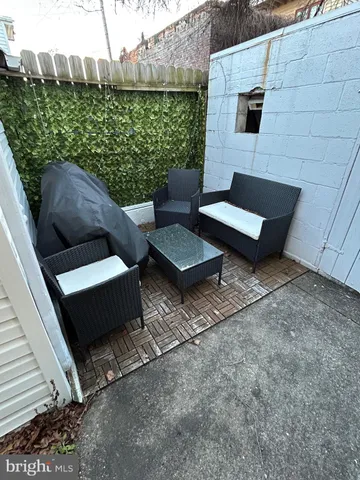 $2,300 | 616 South Rose Street, Baltimore, MD 21224