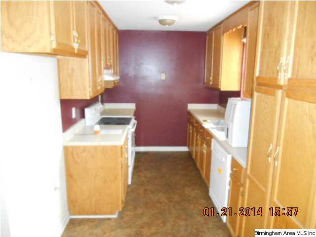 3369 Thomas Lane Birmingham, AL 35215 - Photo 9 of 11