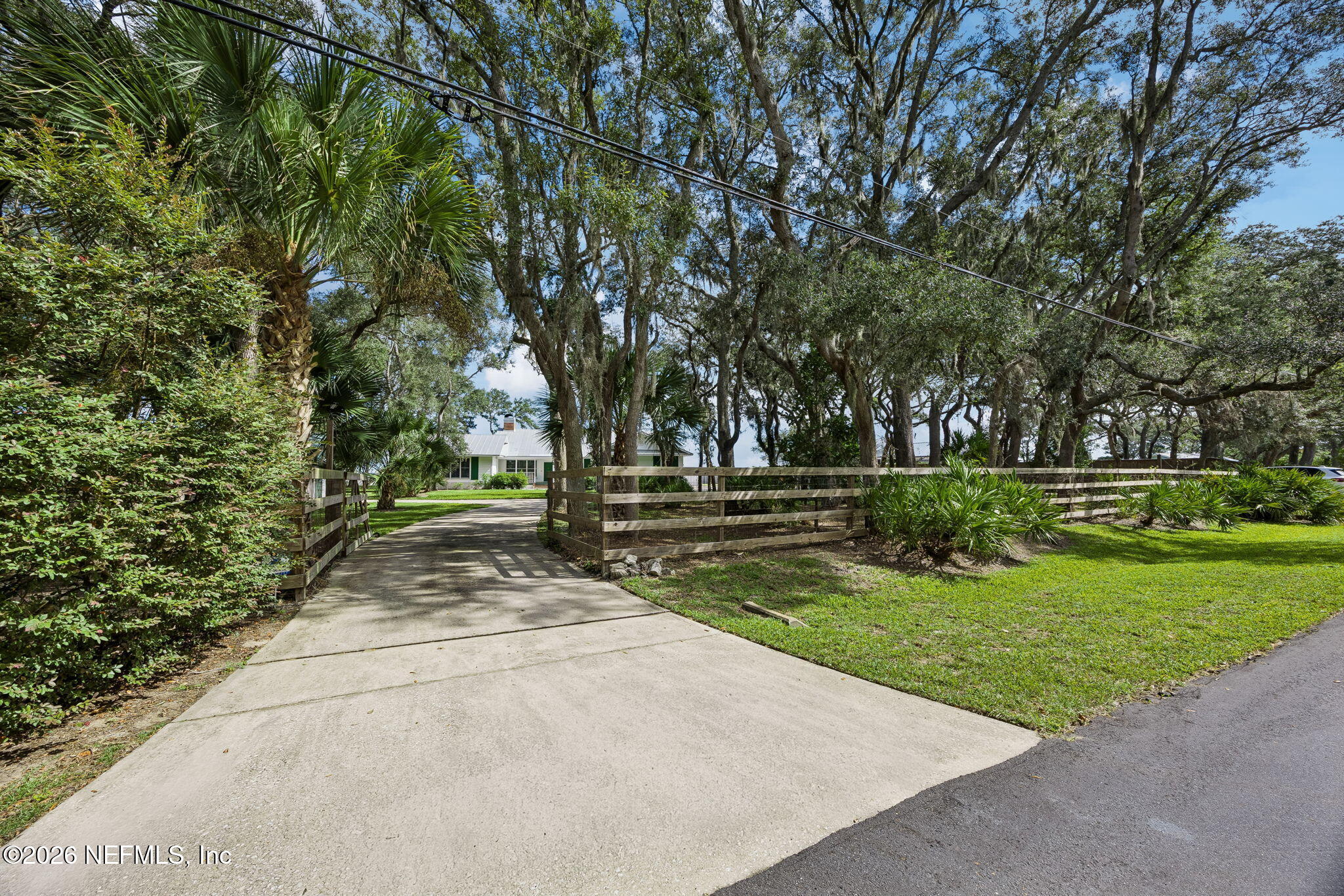 16073 Shellcracker Road Jacksonville, FL 32226 - Photo 5 of 48 Gated Entry