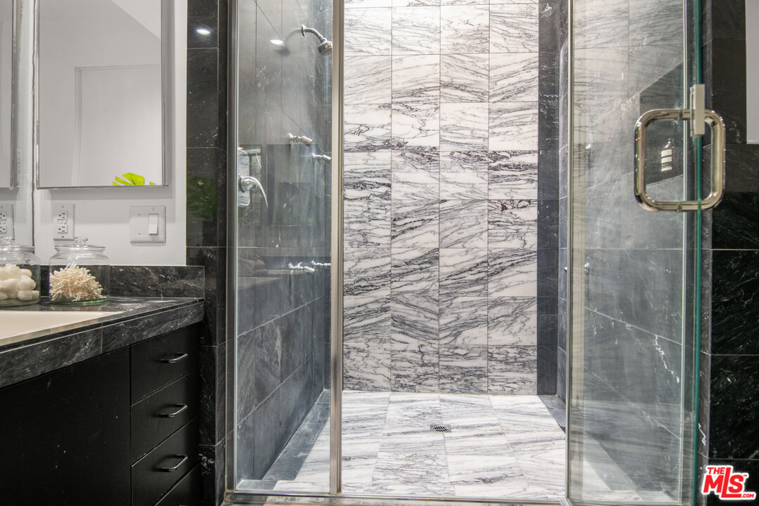 1500 Inverness Drive Pasadena, CA 91103 - Photo 39 of 66