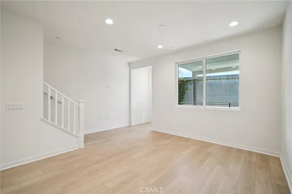 $799,880 | 156 Balsawood, Tustin, CA 92780