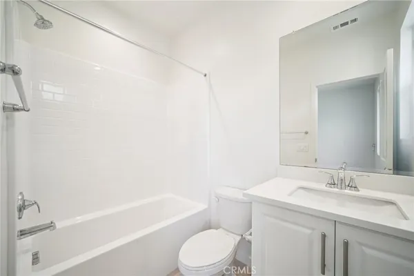 $799,880 | 156 Balsawood, Tustin, CA 92780