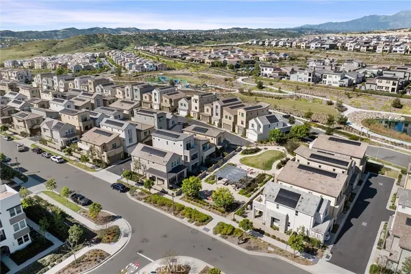$945,000 | 540 Sparrowhawk Way, Rancho Mission Viejo, CA 92694