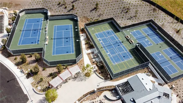 $945,000 | 540 Sparrowhawk Way, Rancho Mission Viejo, CA 92694