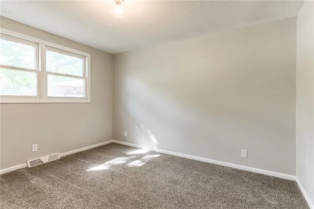 $255,000 | 5018 Northwest Huonker Road, Kansas City, MO 64151