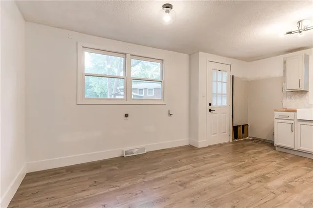 $255,000 | 5018 Northwest Huonker Road, Kansas City, MO 64151