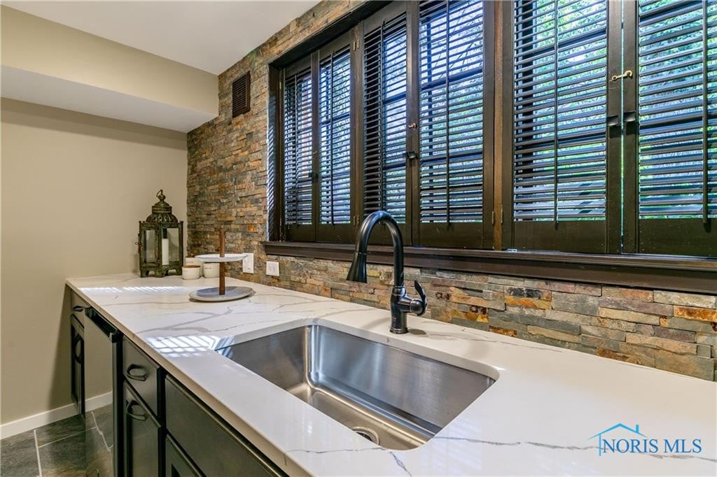 5275 Cambrian Road Toledo, OH 43623 - Photo 35 of 50 Gallery Image 35