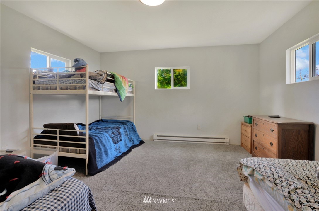 10444 Independence Road Southwest Rochester, WA 98579 - Photo 14 of 25