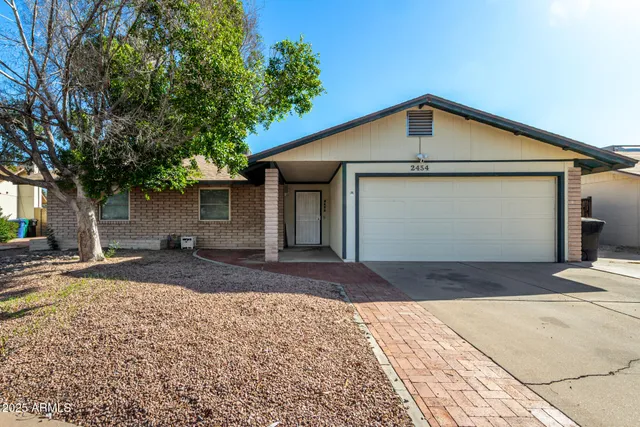 $419,900 | 2454 East Javelina Avenue, Mesa, AZ 85204