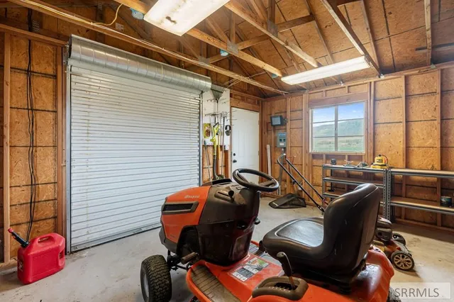 $699,000 | 10010 South Robin Road, McCammon, ID 83250