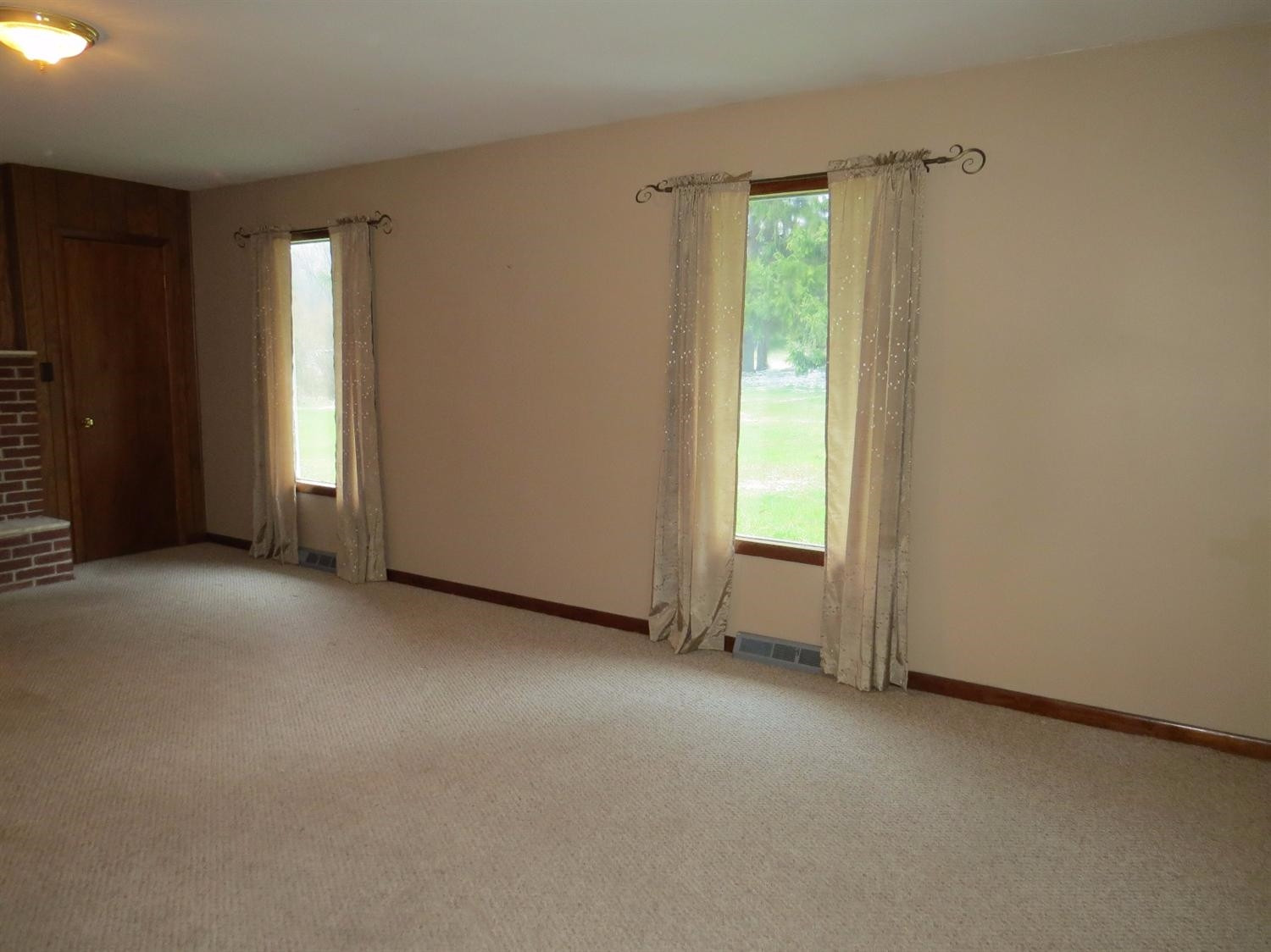 9820 North Territorial Road Dexter, MI 48130 - Photo 5 of 10 Photo 5