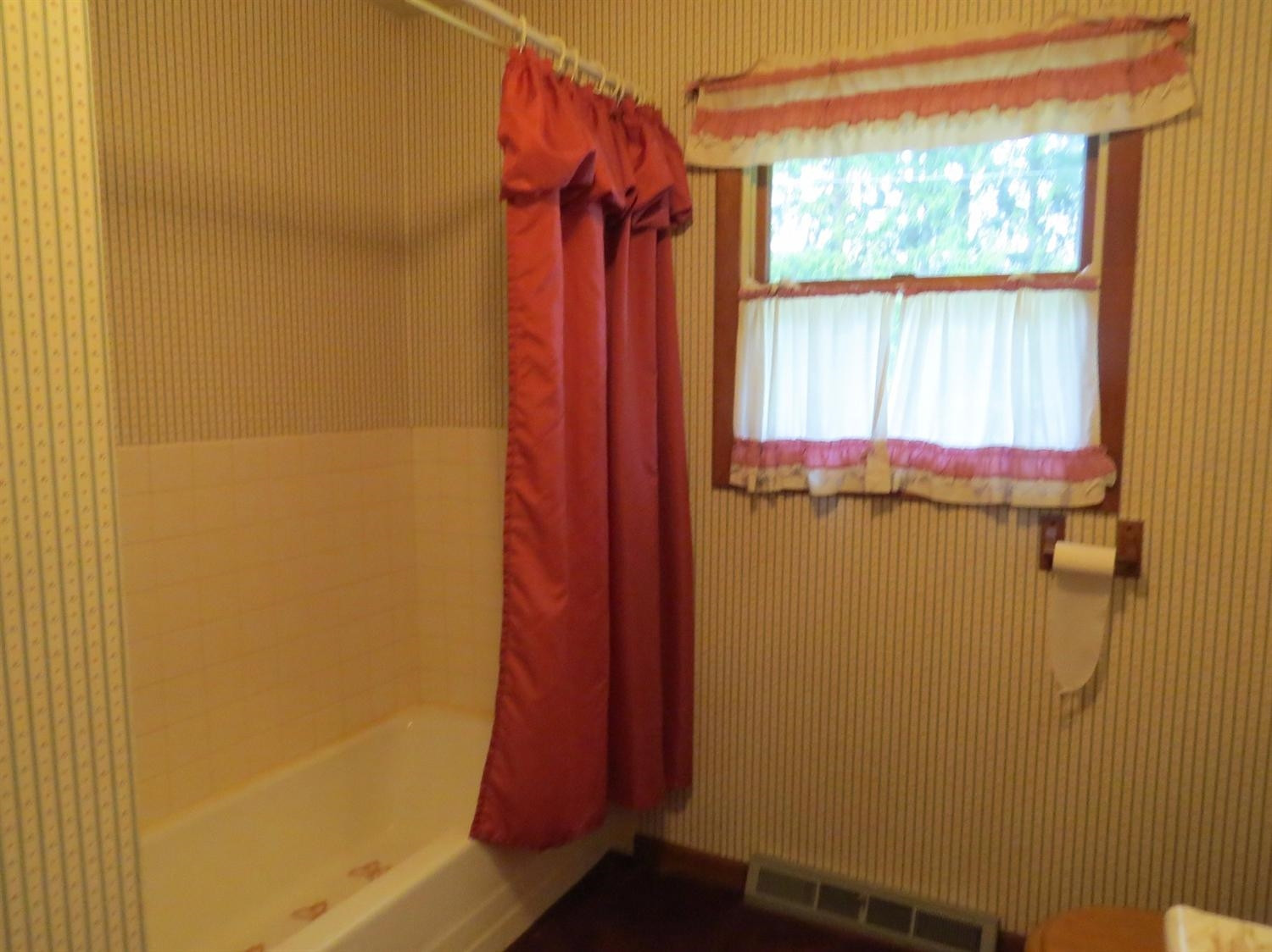 9820 North Territorial Road Dexter, MI 48130 - Photo 9 of 10 Photo 9