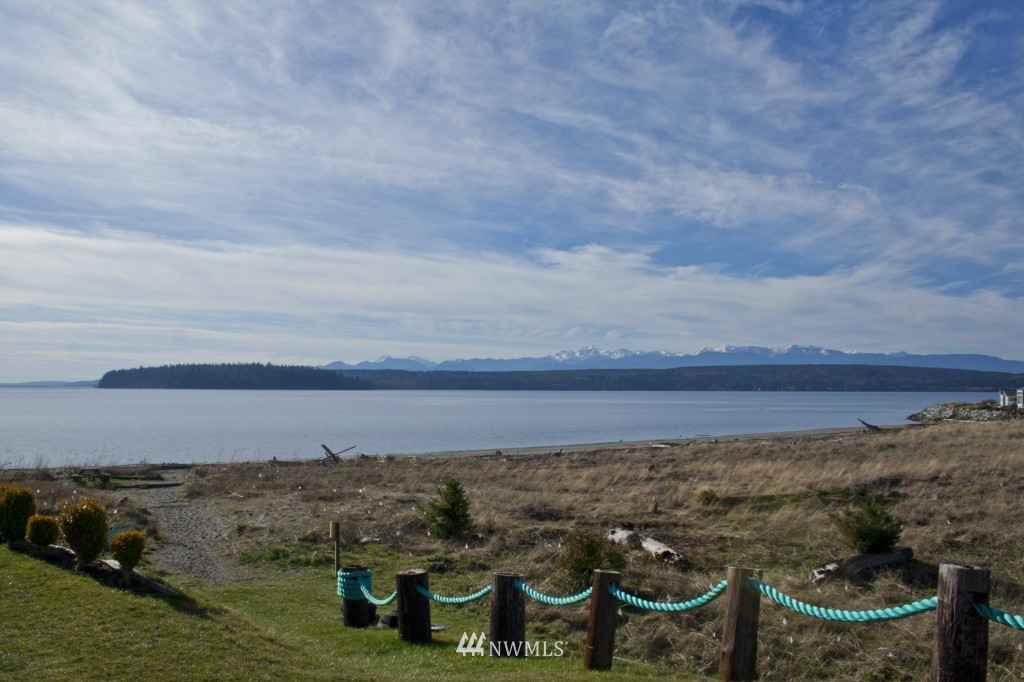 38017 Buck Road Northeast Hansville, WA 98340 - Photo 10 of 13 Gallery Image 10