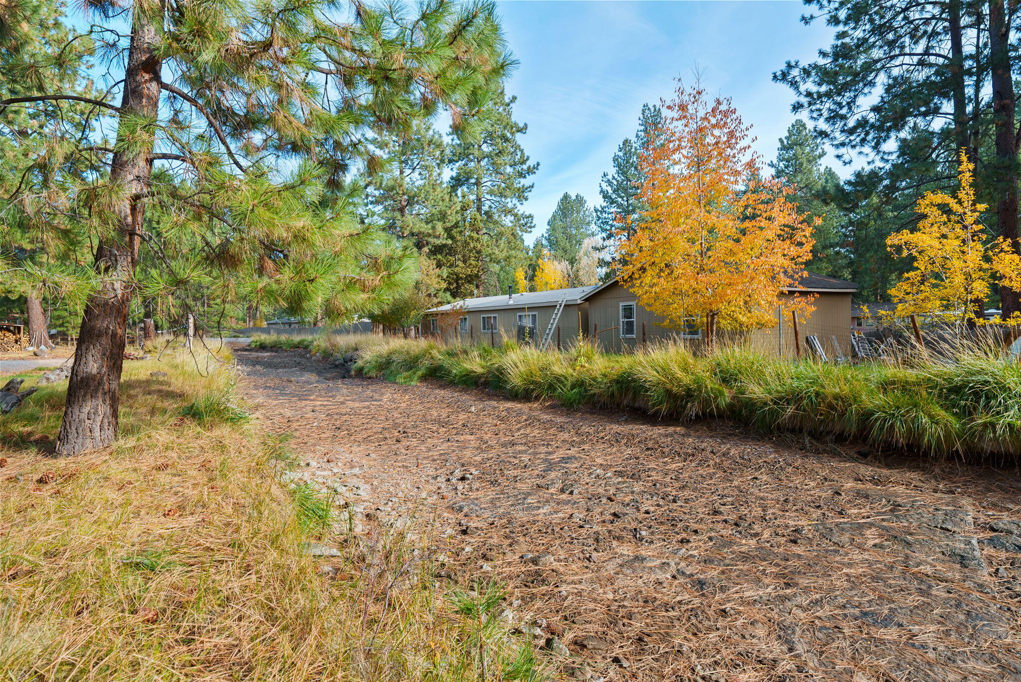19178 Choctaw Road Bend, OR 97702 - Photo 39 of 39 Canal