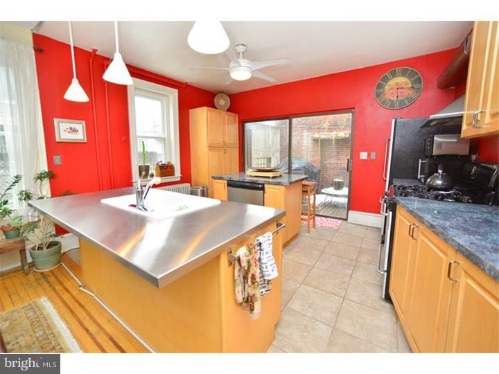 2610 Poplar Street Philadelphia, PA 19130 - Photo 8 of 25