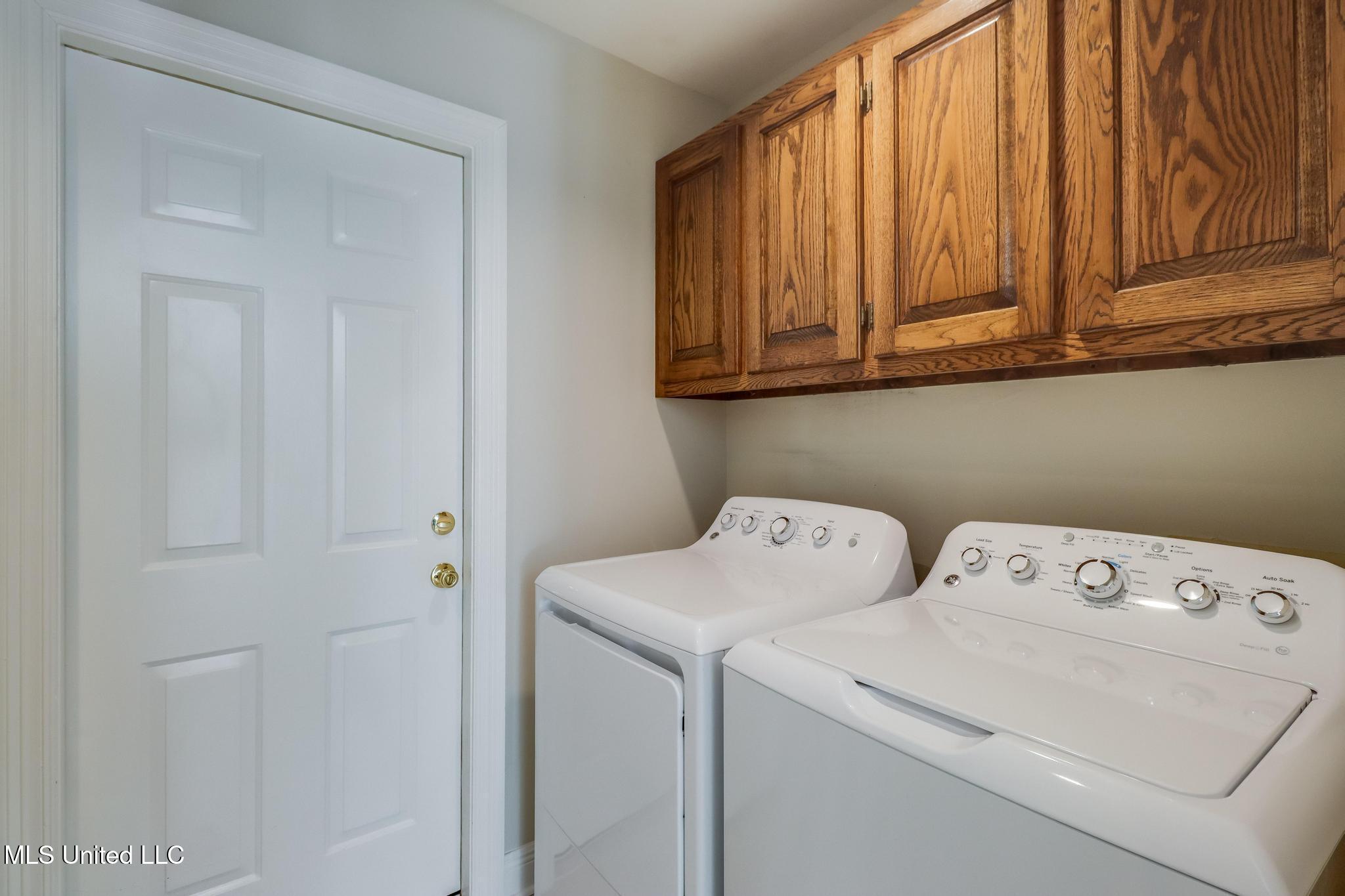 2590 Rue Palafox Biloxi, MS 39531 - Photo 22 of 25 IMG_0619-Edit