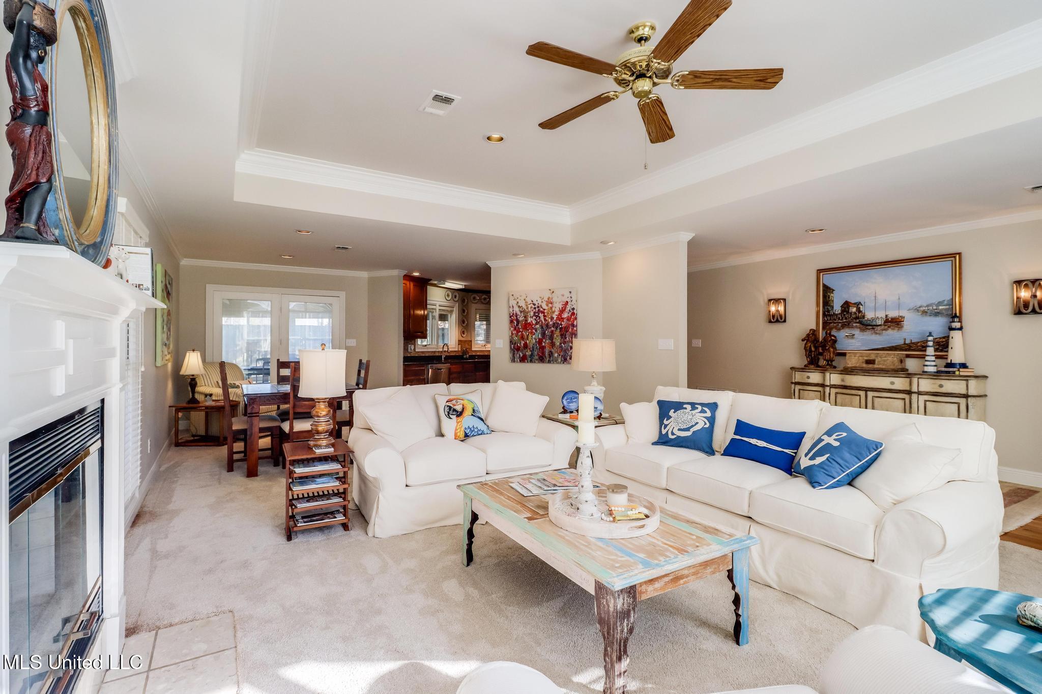 2590 Rue Palafox Biloxi, MS 39531 - Photo 3 of 25 IMG_0625-Edit