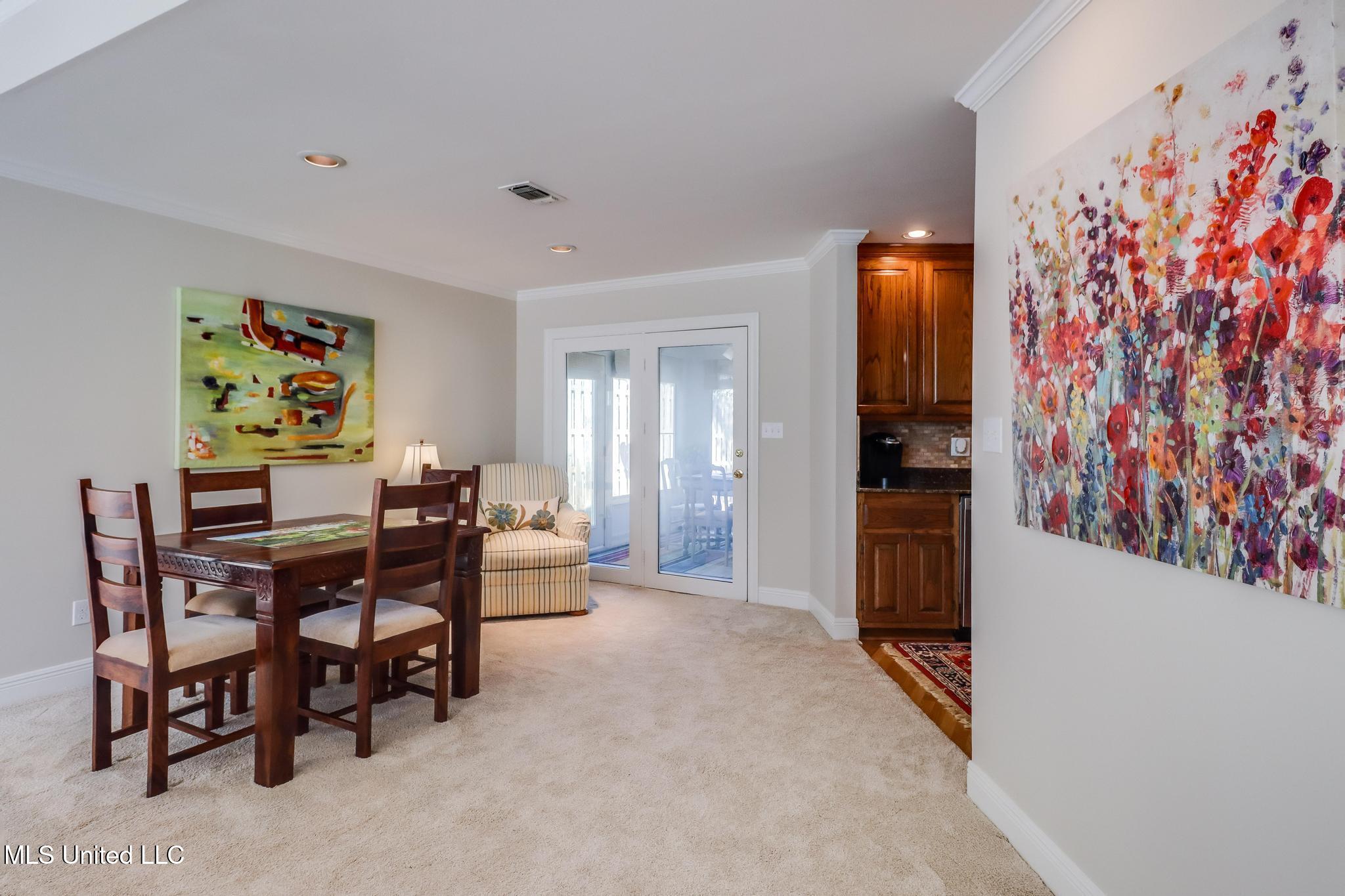 2590 Rue Palafox Biloxi, MS 39531 - Photo 5 of 25 IMG_0631-Edit