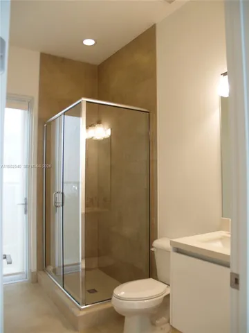 $8,000 | 10053 Northwest 76th Terrace, Doral, FL 33178