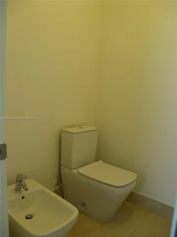 $8,000 | 10053 Northwest 76th Terrace, Doral, FL 33178