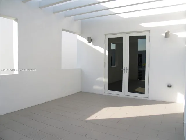 $8,000 | 10053 Northwest 76th Terrace, Doral, FL 33178