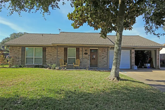 $265,000 | 4406 B Bar Drive, Santa Fe, TX 77510