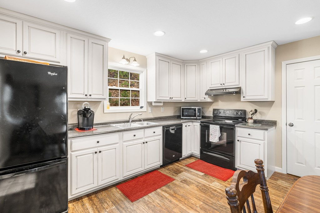 145 Raymond Wilson Road Topton, NC 28781 - Photo 21 of 31