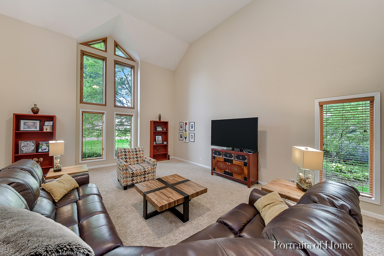 S810 Spring Green Way Batavia, IL 60510 - Photo 5 of 28