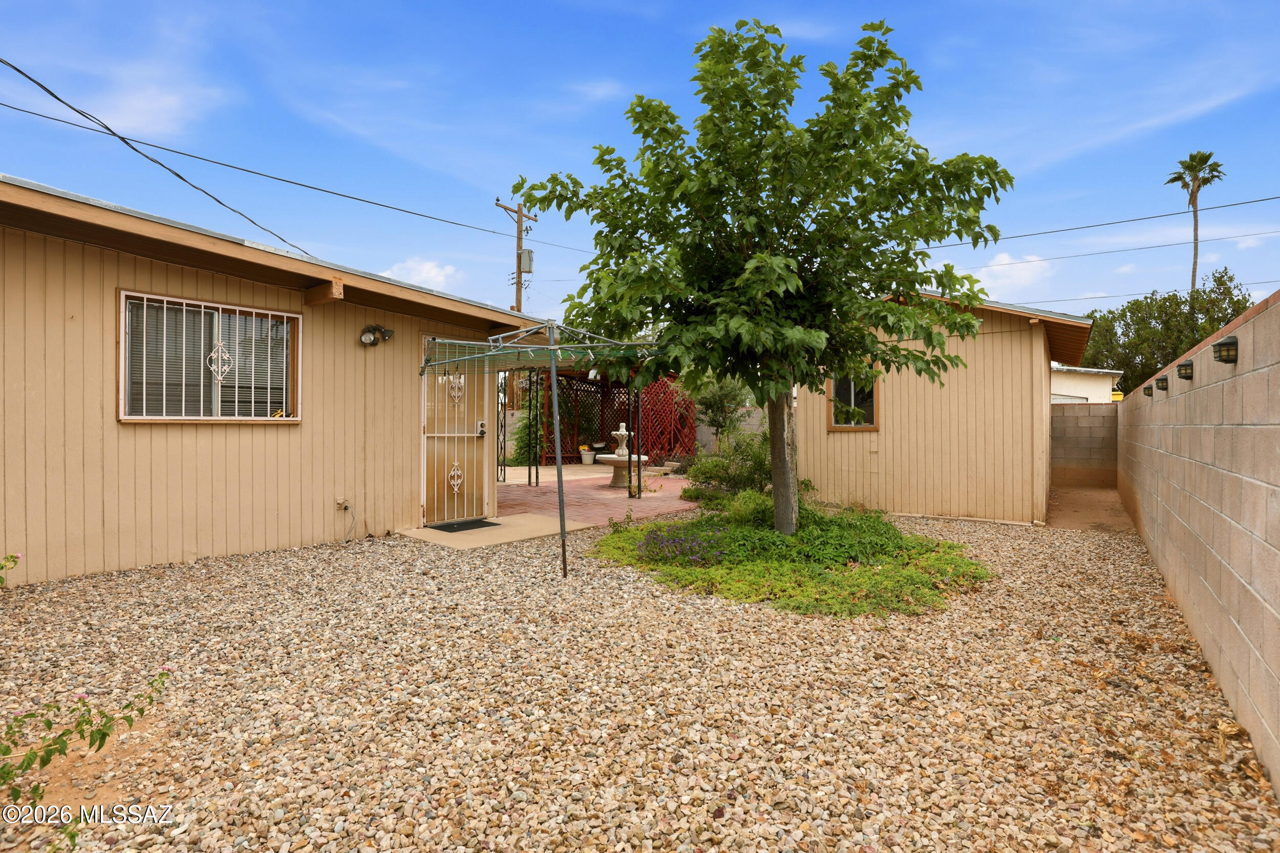 3632 East Juarez Street Tucson, AZ 85713 - Photo 29 of 37 Side/Backyard
