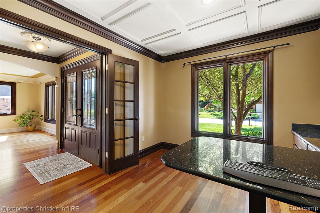 817 Stag Ridge Road Rochester Hills, MI 48309 - Photo 11 of 80