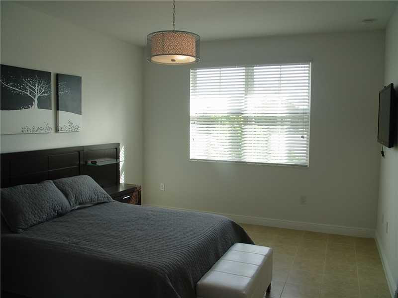 2851 Prospect Road, Unit 201 Tamarac, FL 33309 - Photo 8 of 19 Bedroom Master