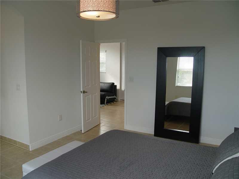 2851 Prospect Road, Unit 201 Tamarac, FL 33309 - Photo 9 of 19 Bedroom Master