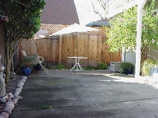 421 Virginia Court Santa Rosa, CA 95404 - Photo 8 of 11 Gallery Image 8