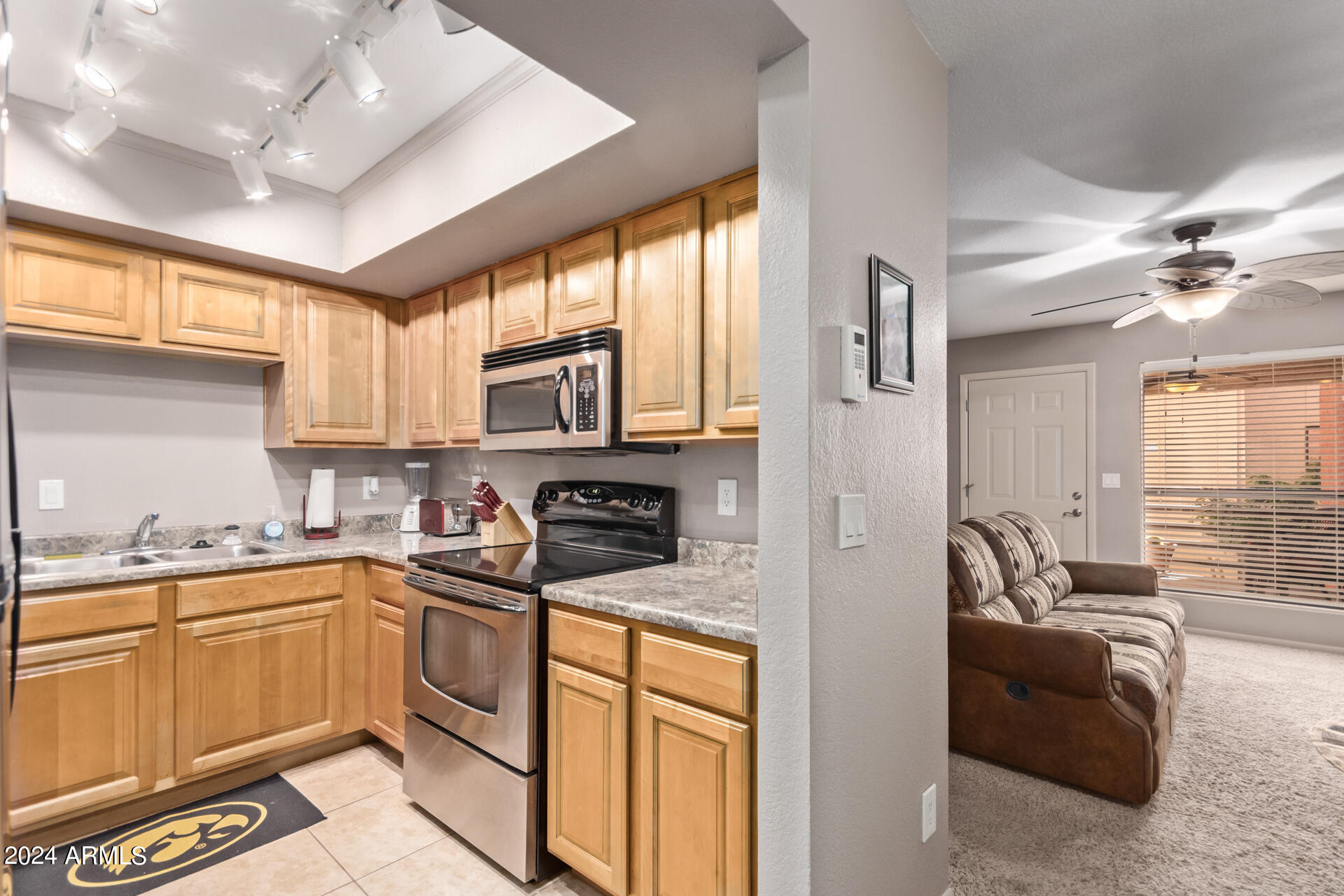 1340 North Recker Road, Unit 240 Mesa, AZ 85205 - Photo 8 of 22 08 Recker 1340 UNIT 240
