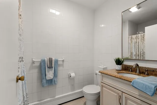 $1,300,000 | 6 Gavin Circle, Stoneham, MA 02180