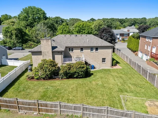 $1,300,000 | 6 Gavin Circle, Stoneham, MA 02180