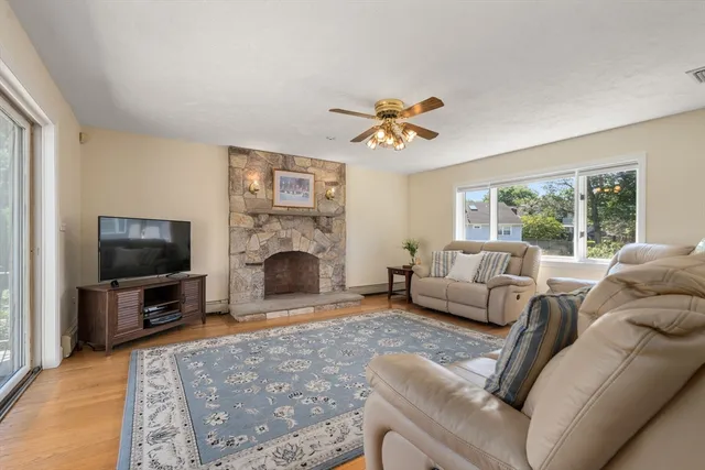 $1,300,000 | 6 Gavin Circle, Stoneham, MA 02180