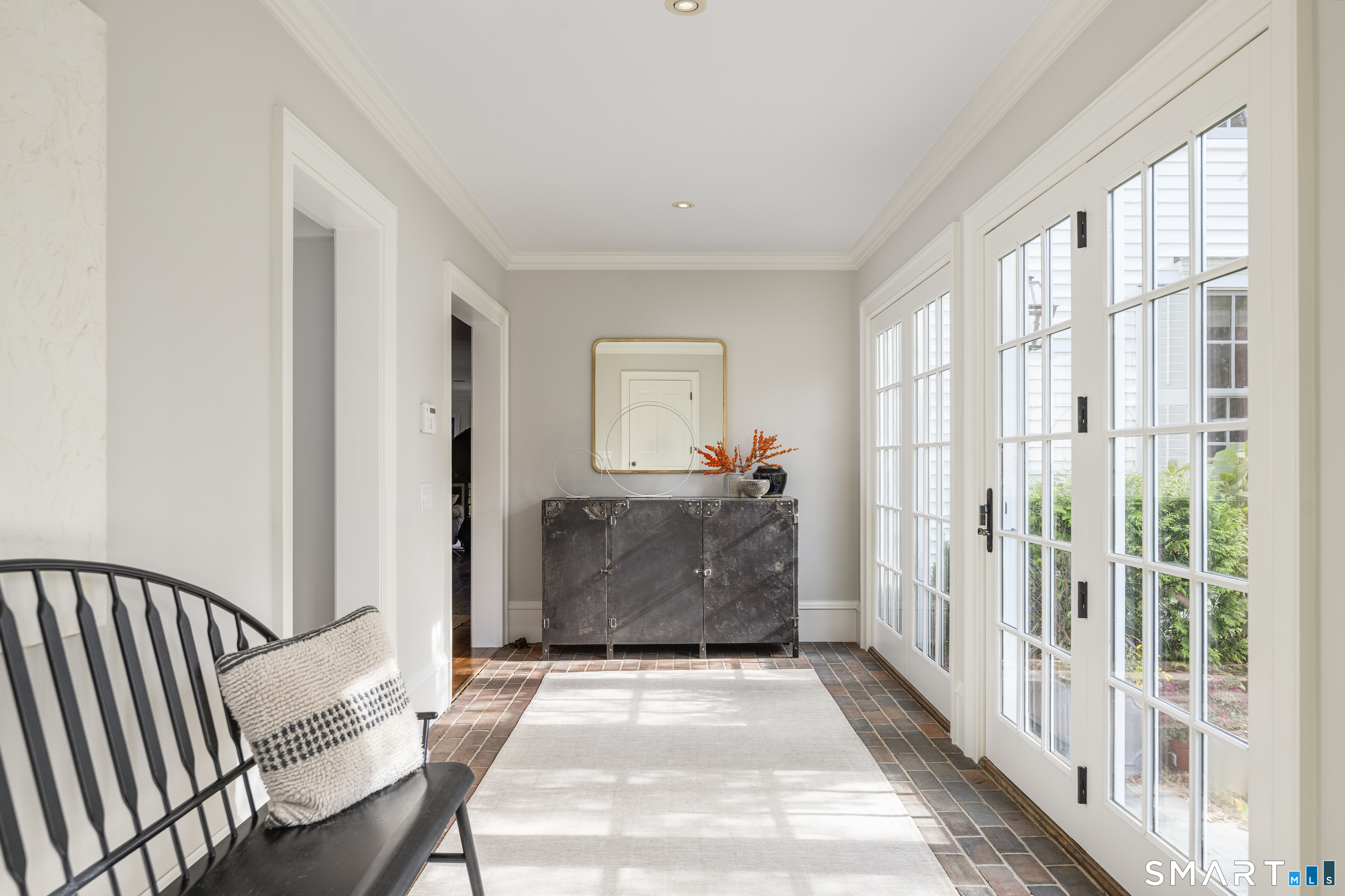 366 Hollow Tree Ridge Road Darien, CT 06820 - Photo 18 of 37