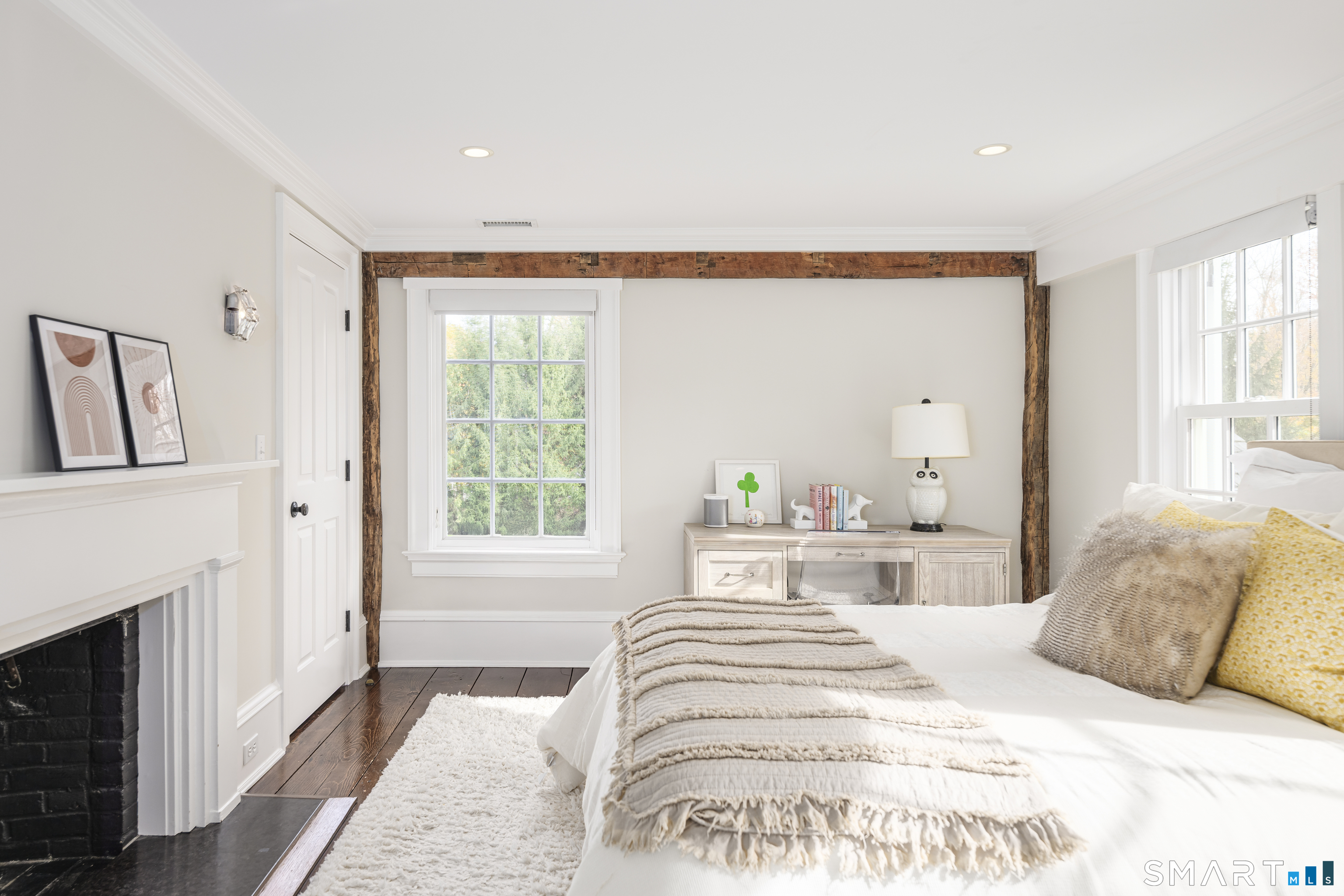 366 Hollow Tree Ridge Road Darien, CT 06820 - Photo 25 of 37