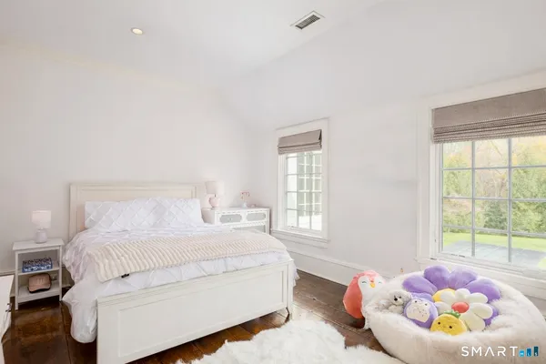 $6,195,000 | 366 Hollow Tree Ridge Road, Darien, CT 06820