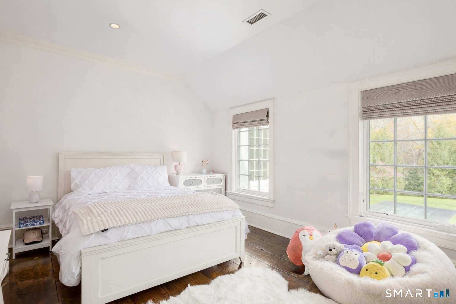 366 Hollow Tree Ridge Road Darien, CT 06820 - Photo 29 of 37