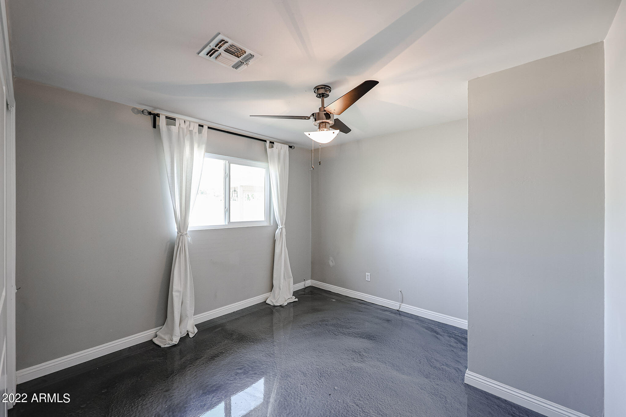 1034 East Elm Street Phoenix, AZ 85014 - Photo 12 of 30 Bedroom 3